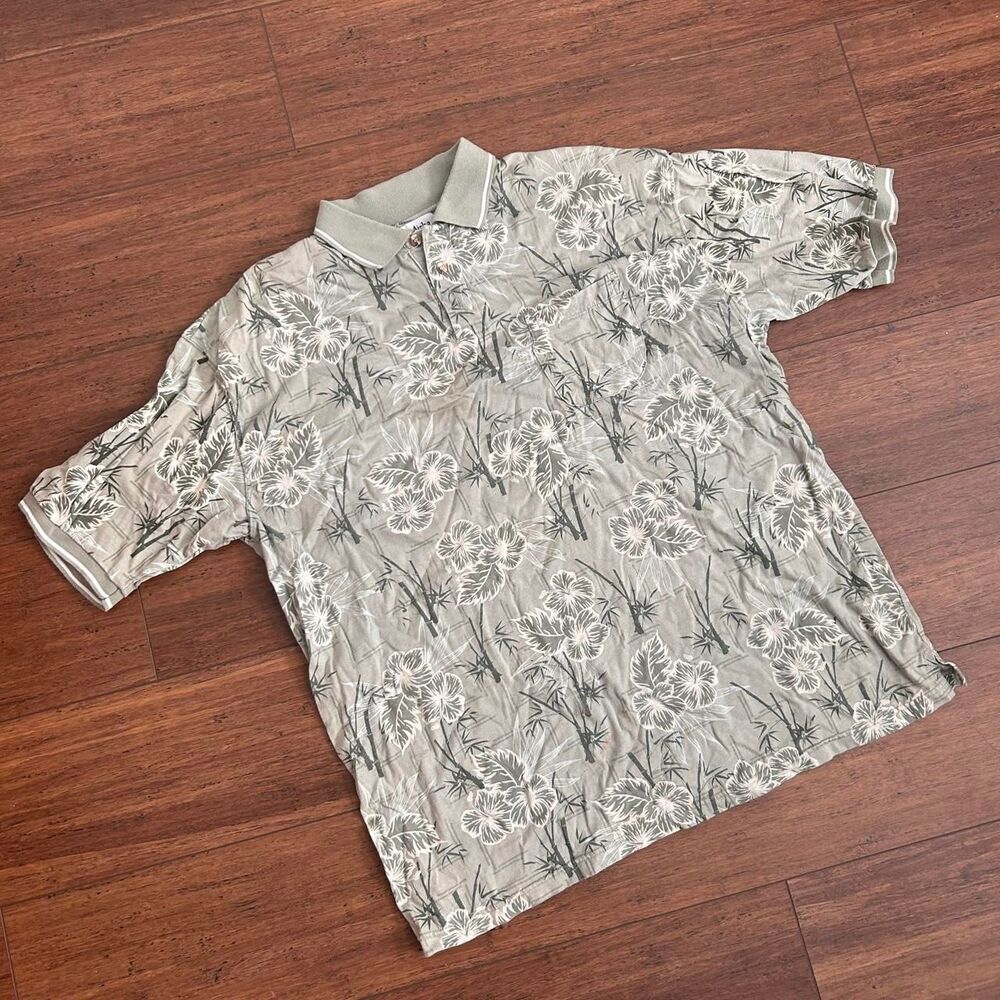 Men's Green and White Polo-shirts